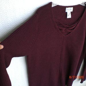 Arizona Burgundy Acrylic Pullover Sweater